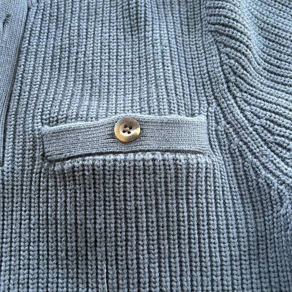 Duluth Trading Co. Cotton blend men’s sweater.  Size Medium. Blue/Gray. - Picture 5 of 8